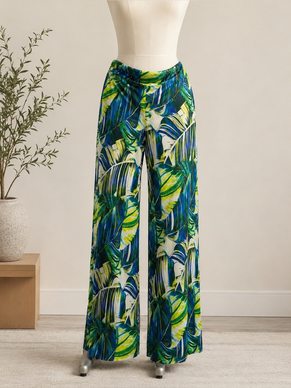 Reel Legends Blue, Green & White Tropical-Print Active Leggings XL/XXL